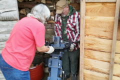 Holzmachen fürs Zeltlager